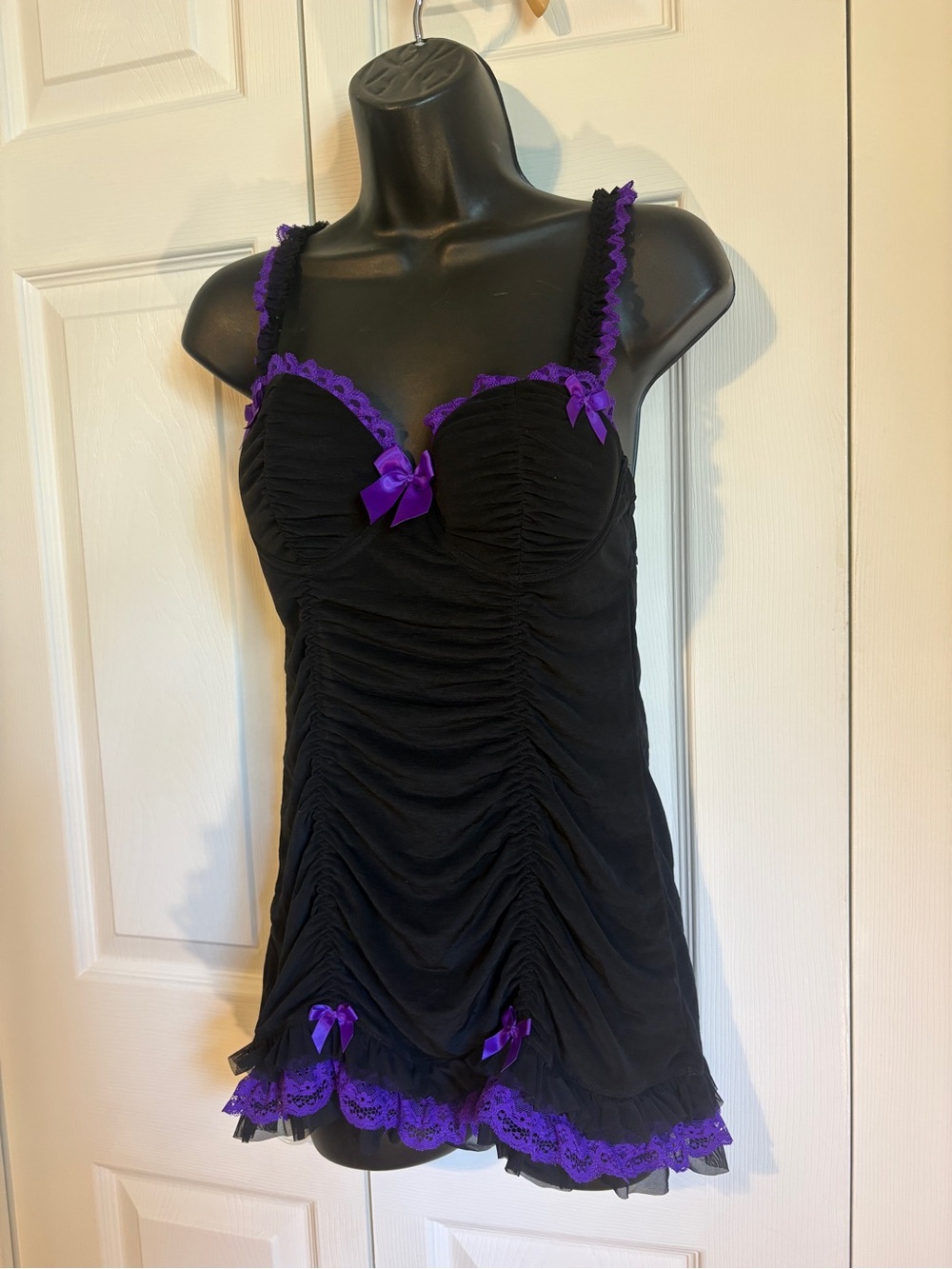 Black & Purple Lace-Trim Chemise lingerie